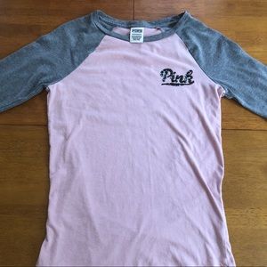 VS PINK XS shirt w/ cropped sleeves